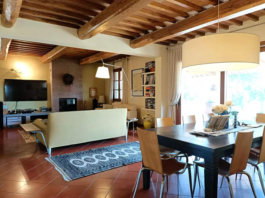 Immagine 14 di Villa in vendita  a San Miniato