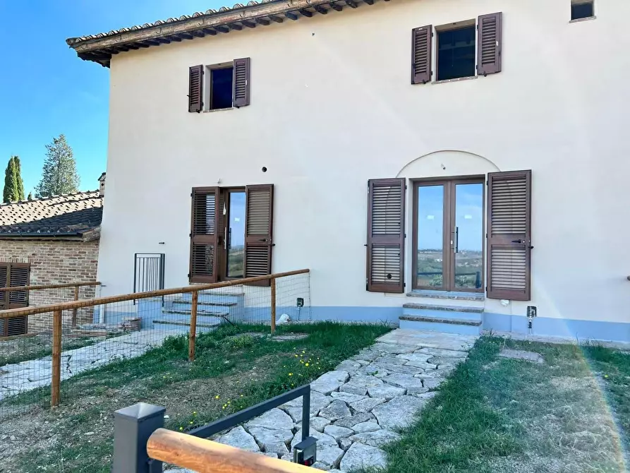 Immagine 3 di Terratetto in vendita  a Siena