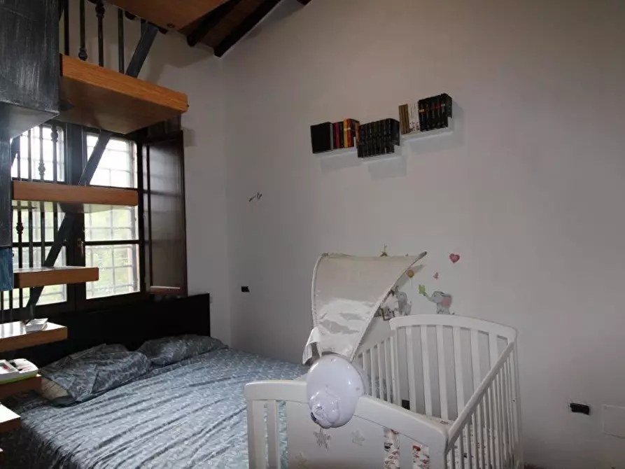 Immagine 8 di Porzione di casa in vendita  a Crespina Lorenzana