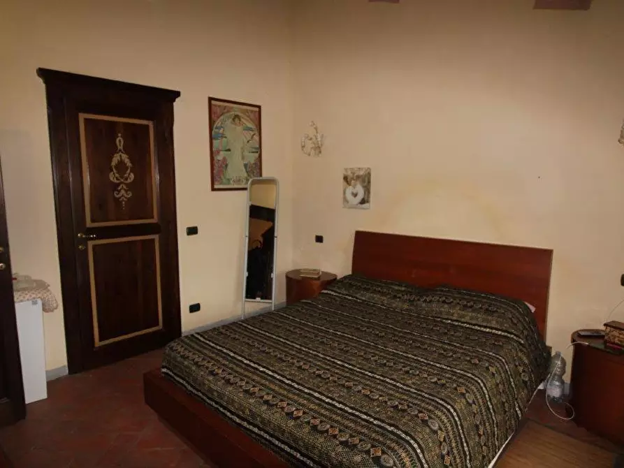 Immagine 7 di Porzione di casa in vendita  a Crespina Lorenzana