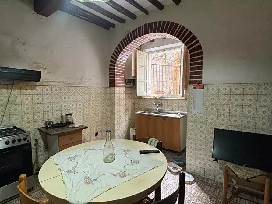 Immagine 10 di Appartamento in vendita  a Peccioli