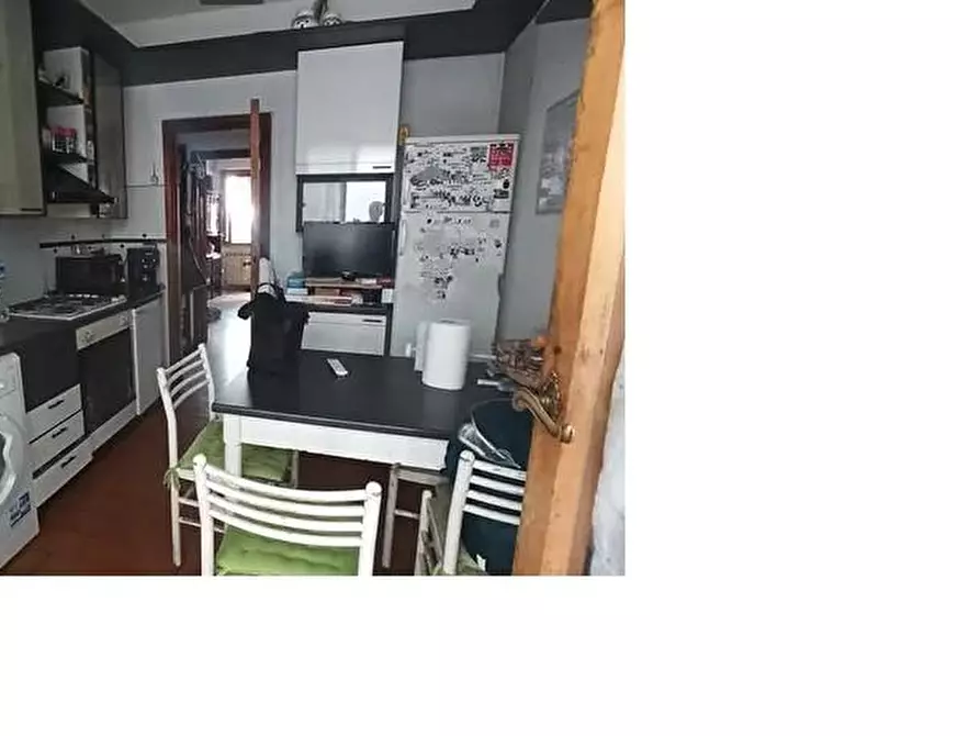 Immagine 4 di Appartamento in vendita  a Livorno