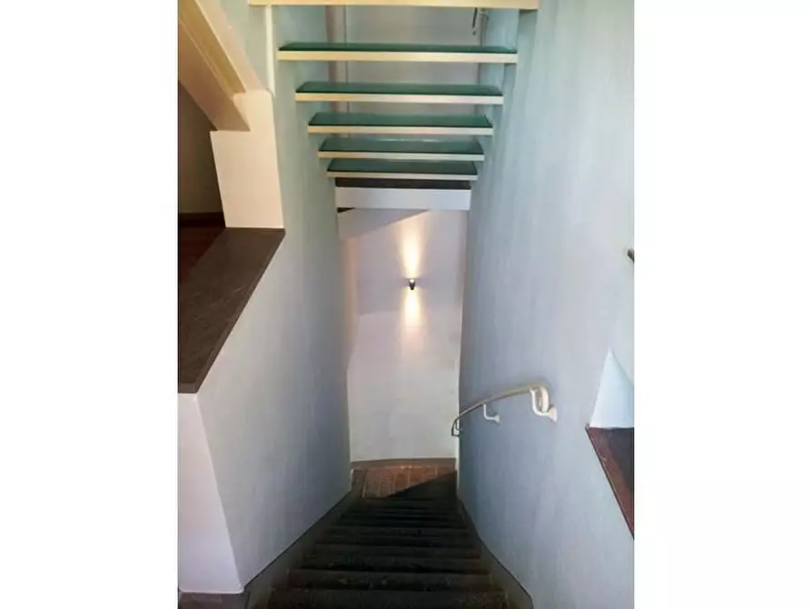Immagine 10 di Appartamento in affitto  a Peccioli