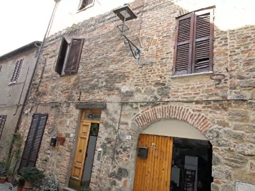 Immagine 24 di Appartamento in vendita  a Casole D'elsa