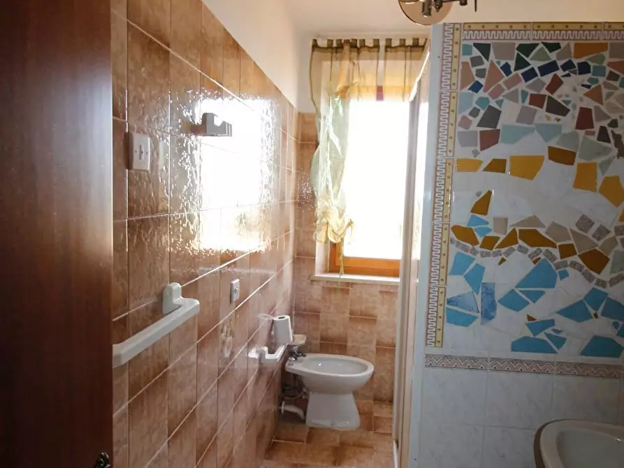 Immagine 11 di Appartamento in vendita  a Casole D'elsa