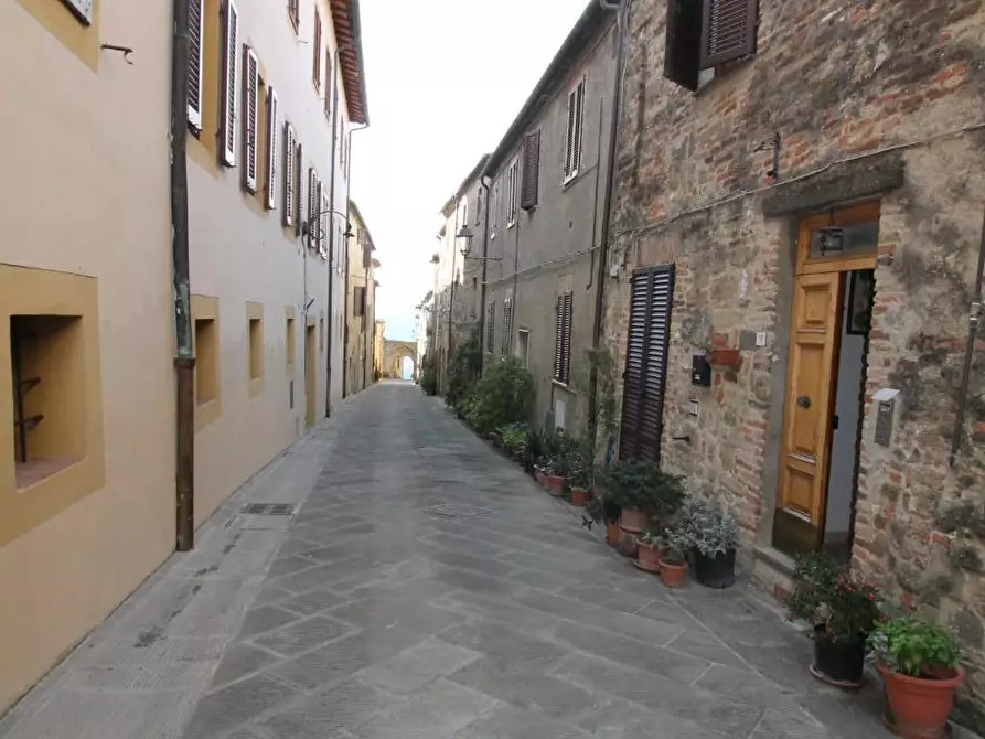 Immagine 25 di Appartamento in vendita  a Casole D'elsa