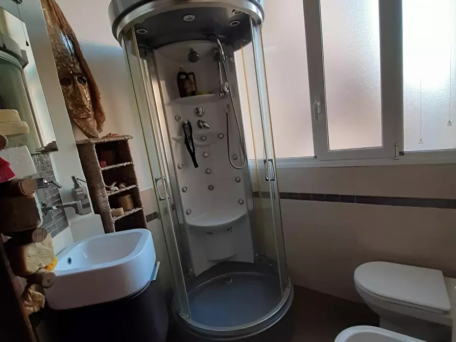 Immagine 7 di Appartamento in vendita  a La Spezia