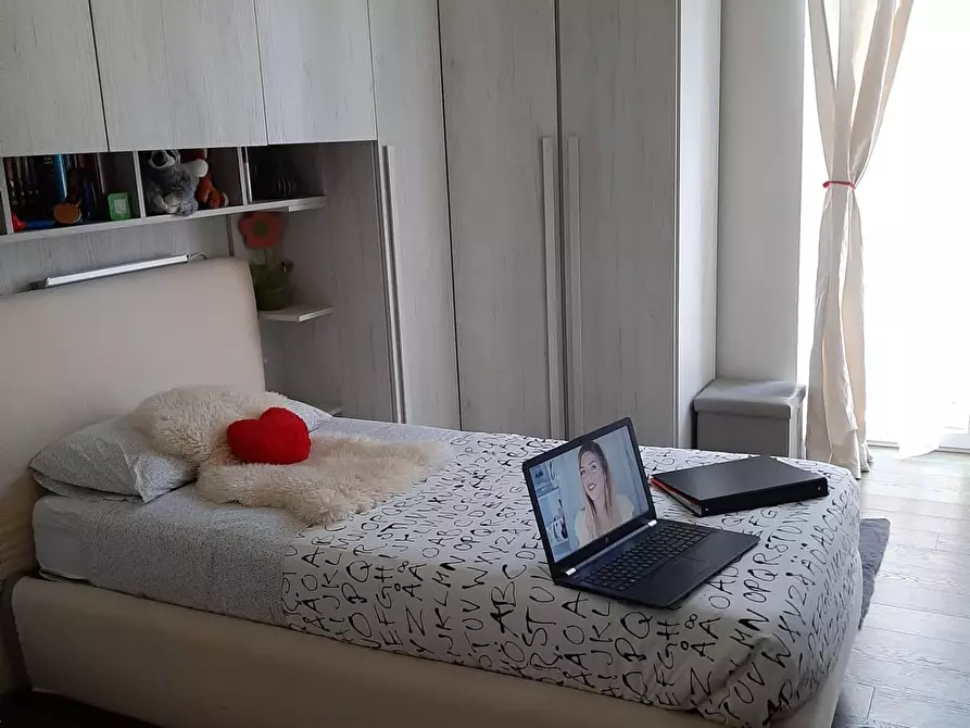 Immagine 13 di Appartamento in vendita  a La Spezia