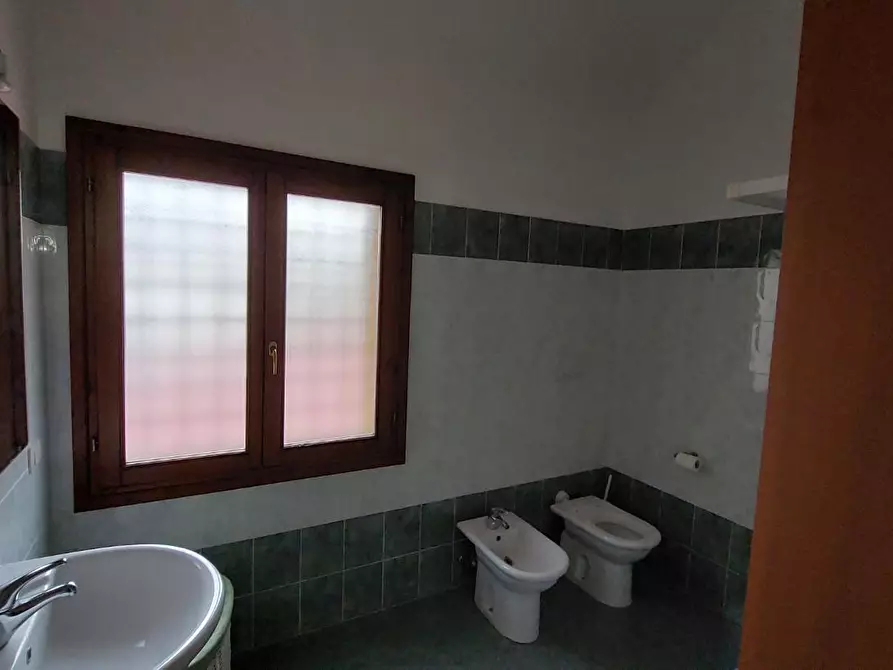 Immagine 11 di Appartamento in affitto  a Empoli