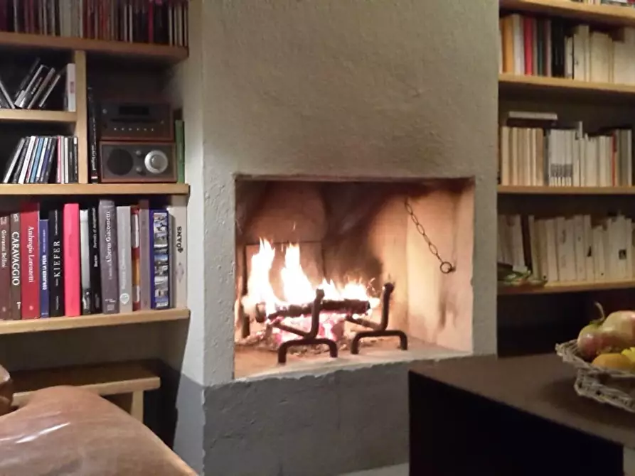 Immagine 5 di Casa colonica in vendita  a Castiglione D'orcia