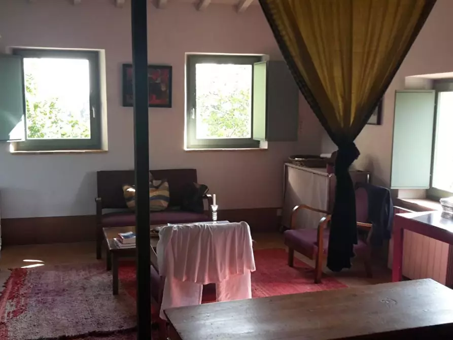 Immagine 7 di Casa colonica in vendita  a Castiglione D'orcia