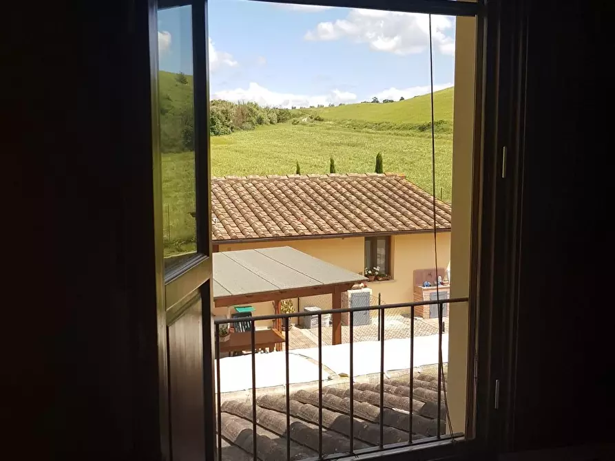 Immagine 37 di Deposito in vendita  a Castelfiorentino