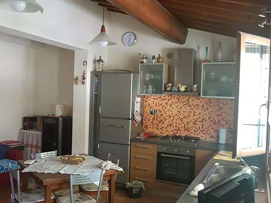 Immagine 17 di Deposito in vendita  a Castelfiorentino