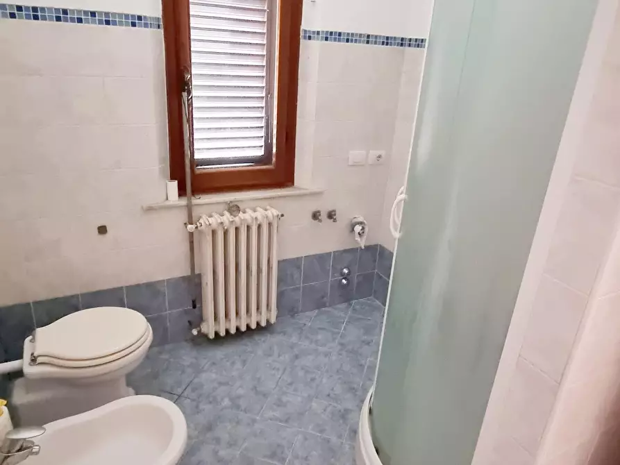 Immagine 11 di Villa in vendita  a Montopoli In Val D'arno