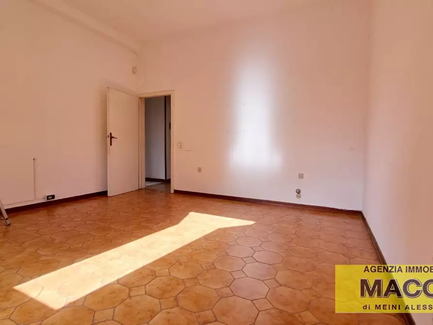 Immagine 8 di Villa in vendita  a Montopoli In Val D'arno