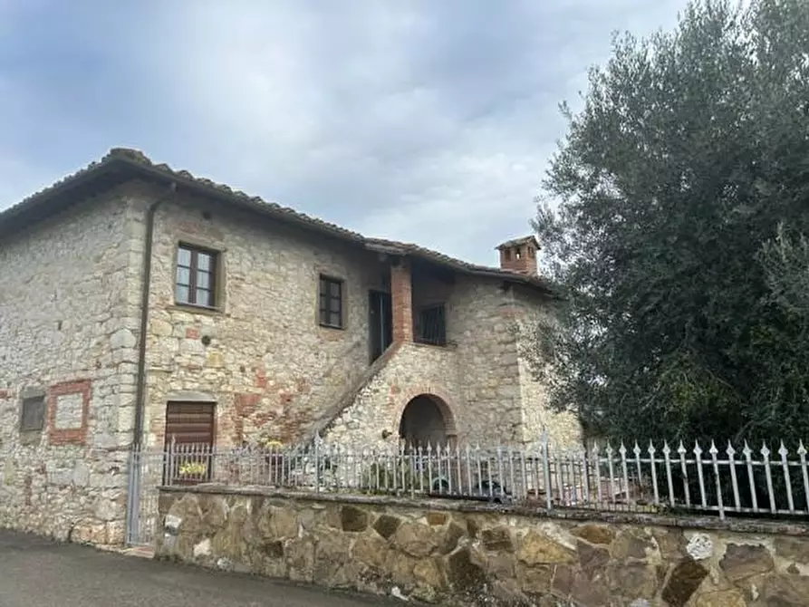 Immagine 19 di Appartamento in vendita  a Gaiole In Chianti