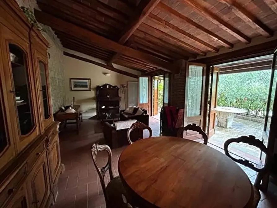 Immagine 11 di Appartamento in vendita  a Gaiole In Chianti