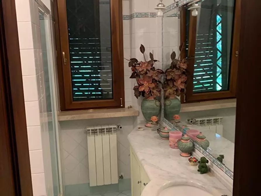 Immagine 28 di Casa bifamiliare in vendita  a Grosseto