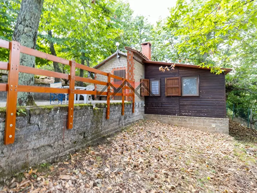 Immagine 18 di Baita in vendita  a Castelnuovo Val Di Cecina