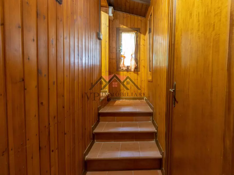 Immagine 12 di Baita in vendita  a Castelnuovo Val Di Cecina