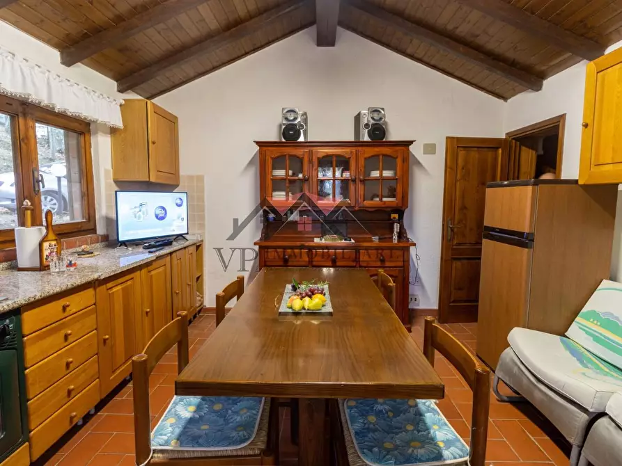 Immagine 6 di Baita in vendita  a Castelnuovo Val Di Cecina