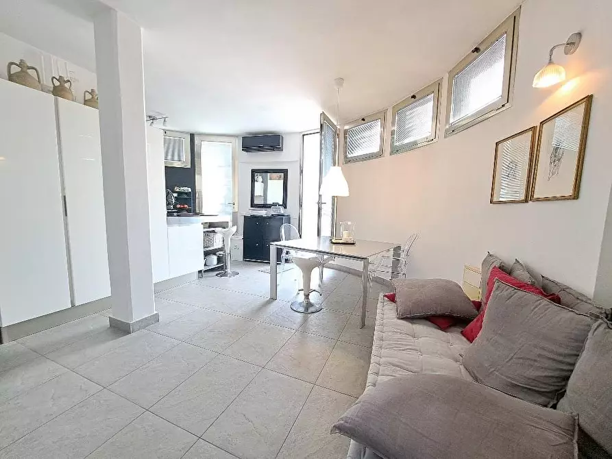 Immagine 3 di Mansarda in vendita  a Pontedera