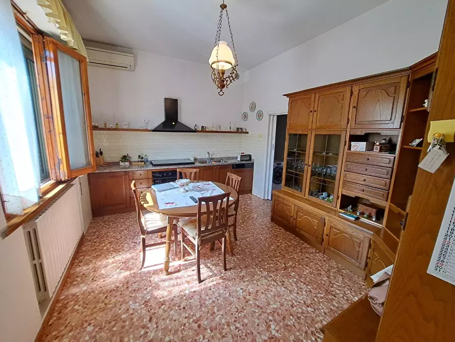 Immagine 9 di Appartamento in vendita  a Lamporecchio