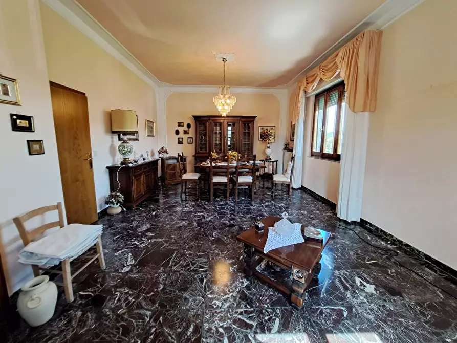 Immagine 2 di Appartamento in vendita  a Lamporecchio