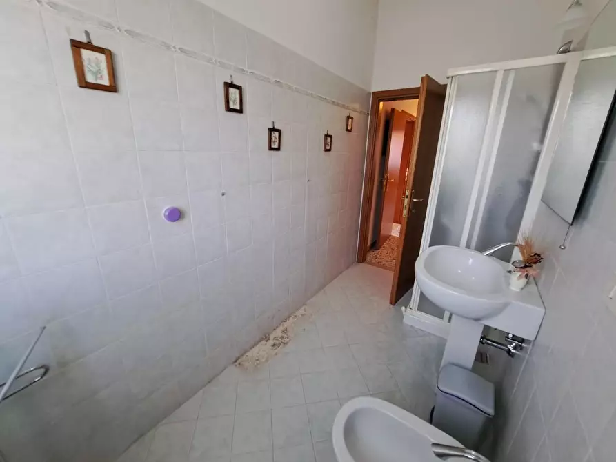 Immagine 12 di Appartamento in vendita  a Lamporecchio