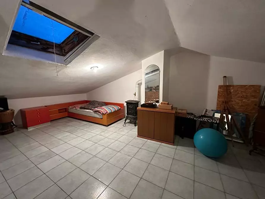 Immagine 16 di Villetta a schiera in vendita  a Ortonovo