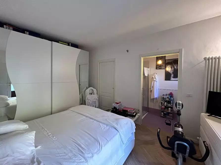 Immagine 12 di Appartamento in vendita  a Castelnuovo Berardenga