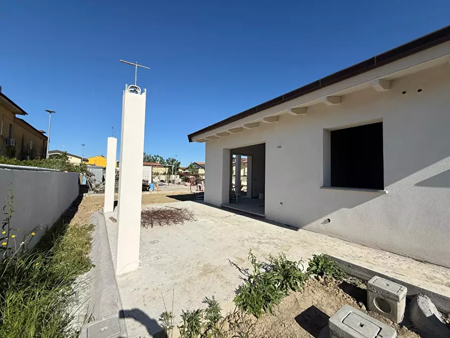 Immagine 71 di Casa indipendente in vendita  a Calcinaia