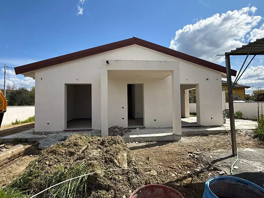 Immagine 13 di Casa indipendente in vendita  a Calcinaia