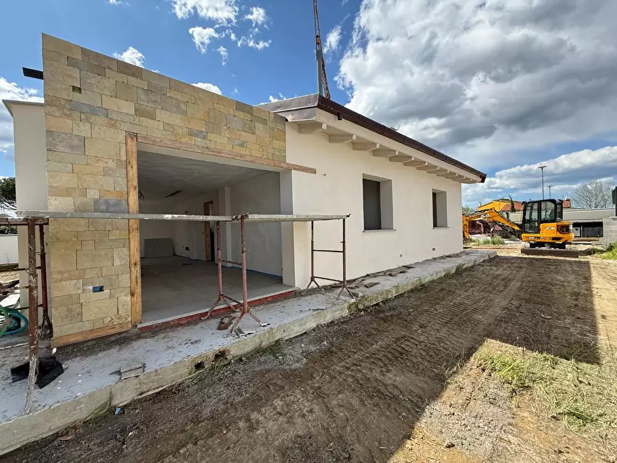 Immagine 25 di Casa indipendente in vendita  a Calcinaia