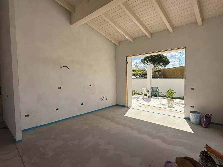 Immagine 17 di Casa indipendente in vendita  a Calcinaia