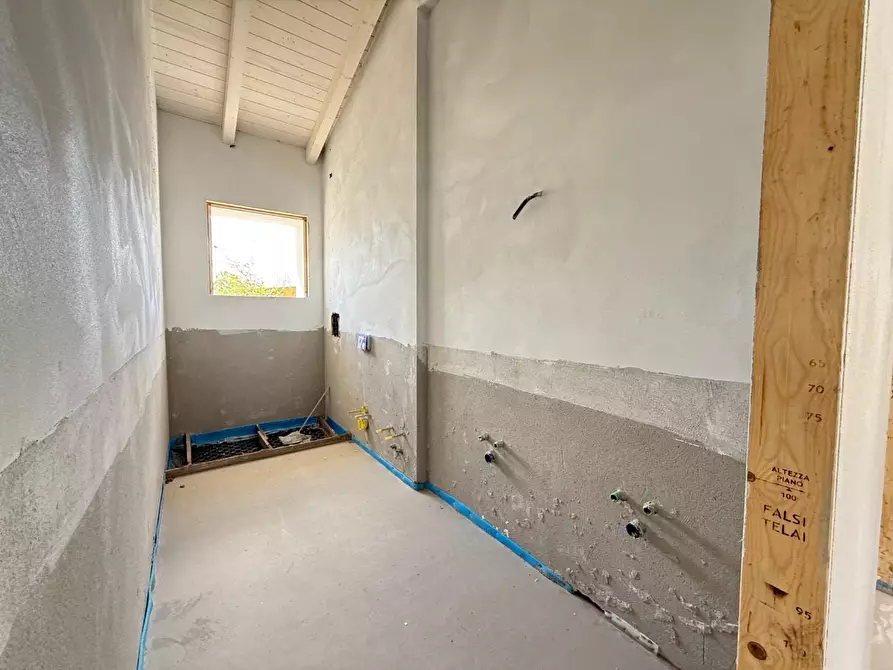 Immagine 23 di Casa indipendente in vendita  a Calcinaia