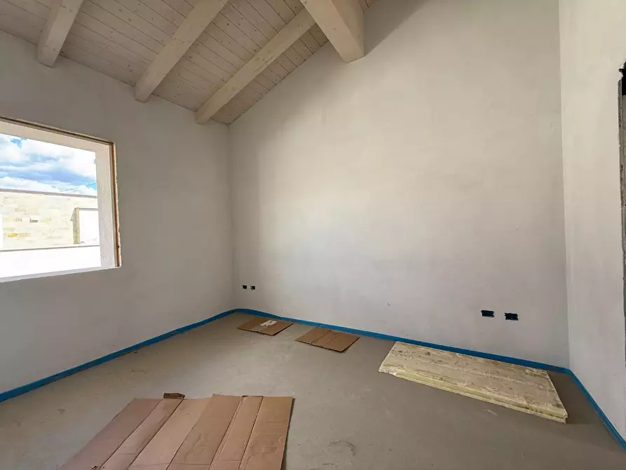 Immagine 49 di Casa indipendente in vendita  a Calcinaia