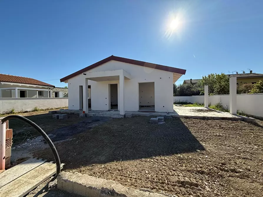 Immagine 65 di Casa indipendente in vendita  a Calcinaia