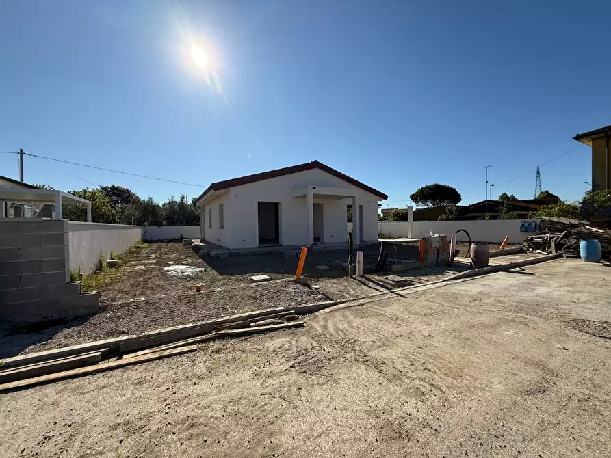 Immagine 66 di Casa indipendente in vendita  a Calcinaia
