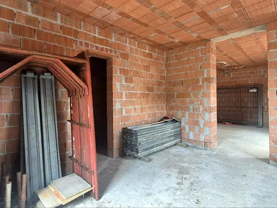 Immagine 7 di Villa in vendita  a Capannori