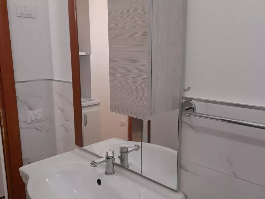 Immagine 10 di Appartamento in vendita  a Terricciola