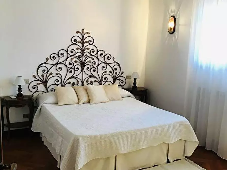 Immagine 10 di Villa in affitto  a Forte Dei Marmi