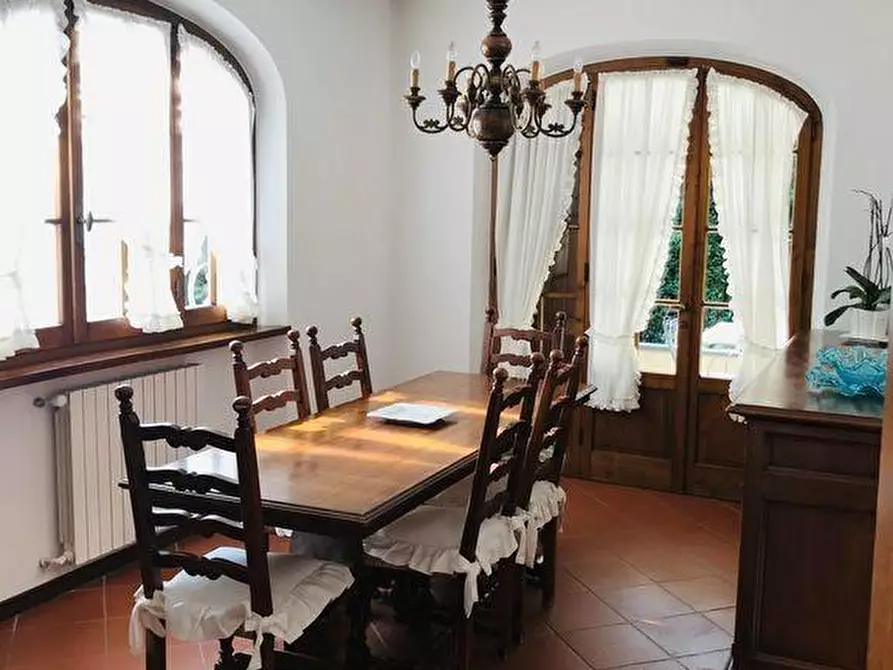 Immagine 5 di Villa in affitto  a Forte Dei Marmi