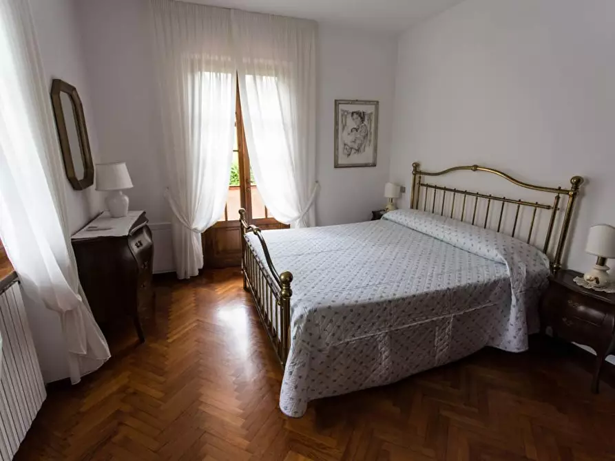 Immagine 8 di Villa in affitto  a Forte Dei Marmi