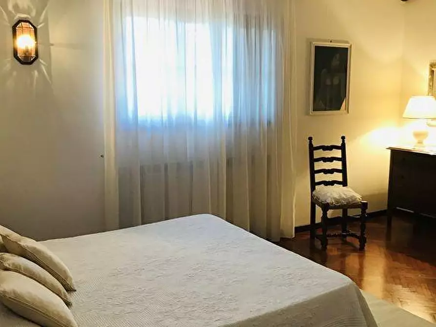 Immagine 12 di Villa in affitto  a Forte Dei Marmi