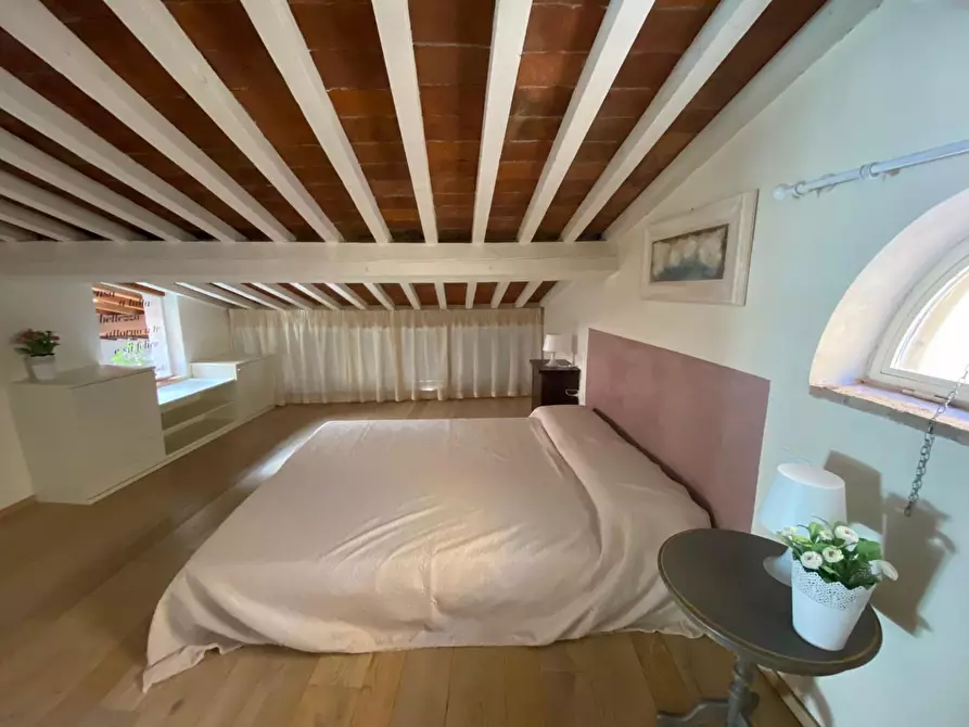 Immagine 10 di Mansarda in vendita  a Pisa