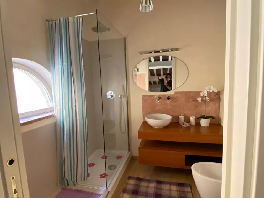 Immagine 8 di Mansarda in vendita  a Pisa