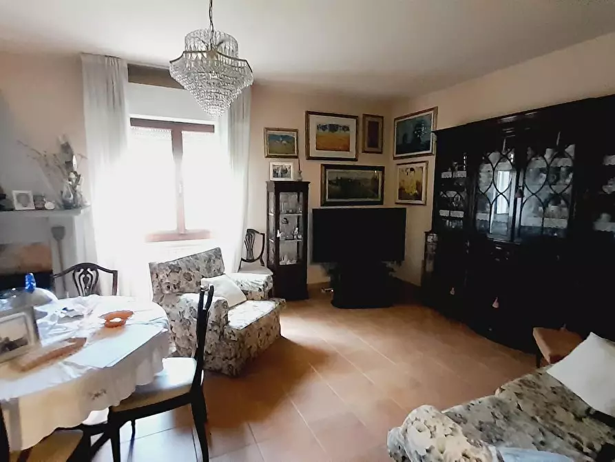 Immagine 1 di Casa bifamiliare in vendita  a Pisa