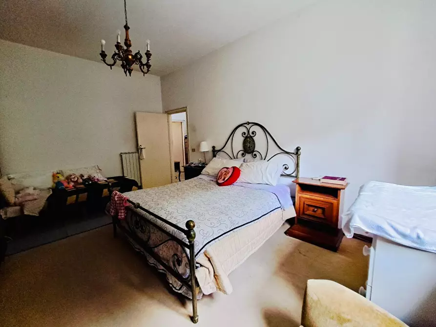 Immagine 42 di Appartamento in vendita  a Massarosa