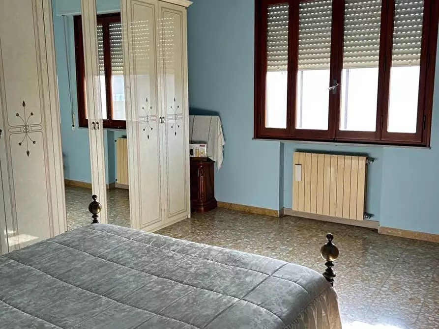 Immagine 13 di Villa in vendita  a Fucecchio